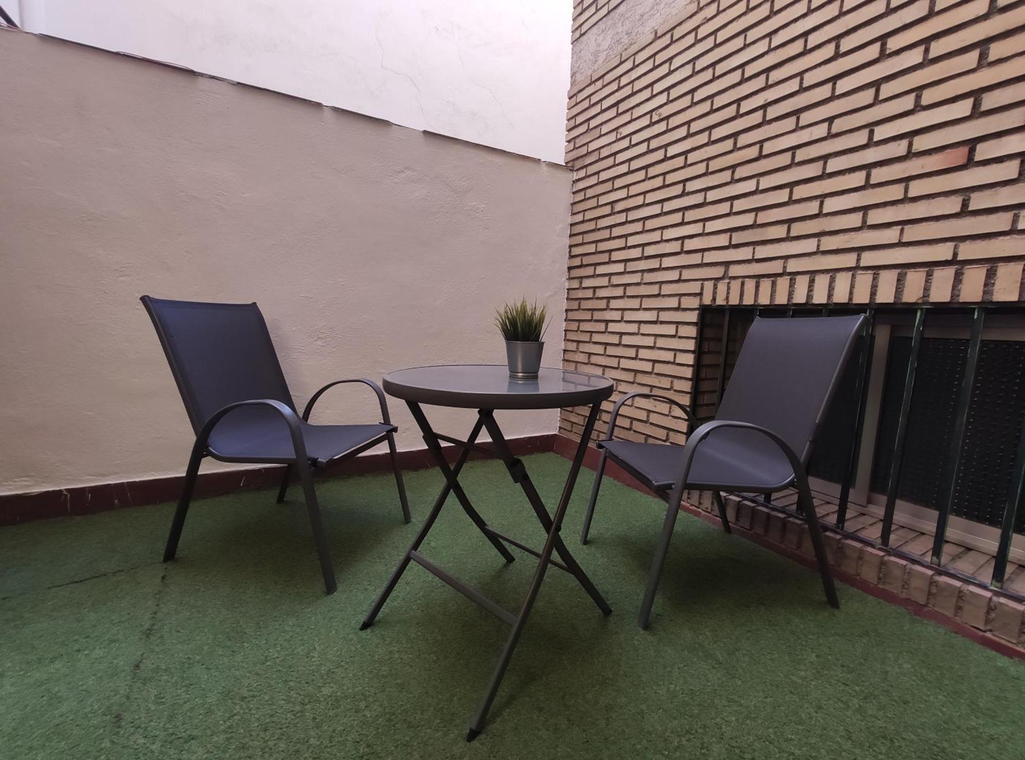 Jardines Del Triunfo Apartamentos Гранада Номер фото